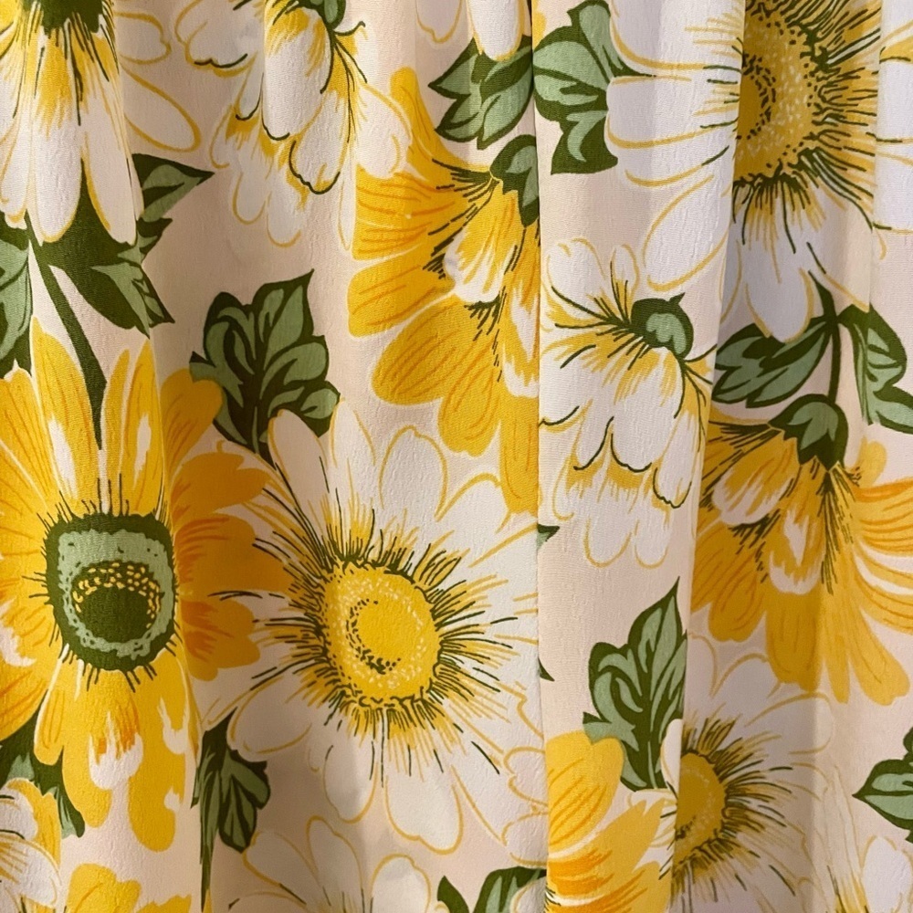As U Wish Wide Leg Pants, Size M, Sunflower Print, Elastic Waist, Colorf… - Picture 5 of 8